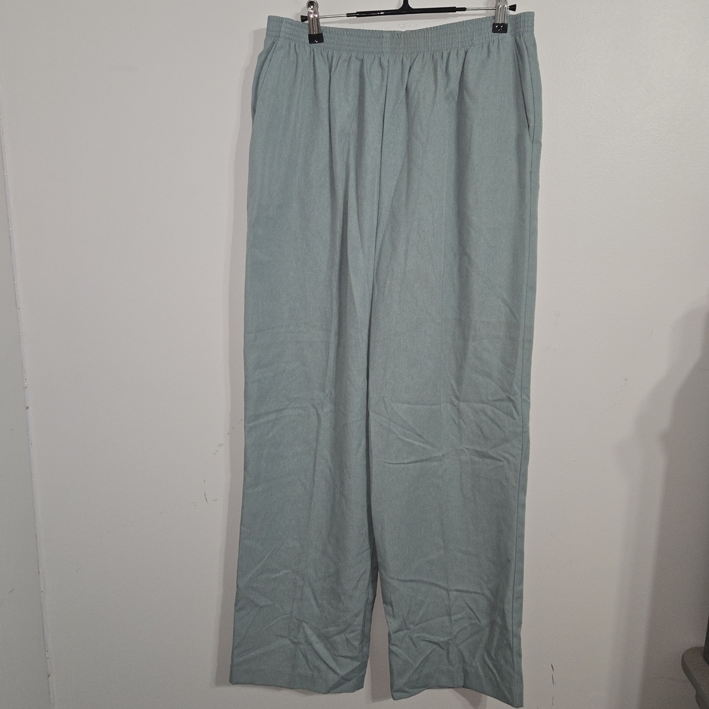 P#53 Alfred Dunner Size 16 Light Blue Pants